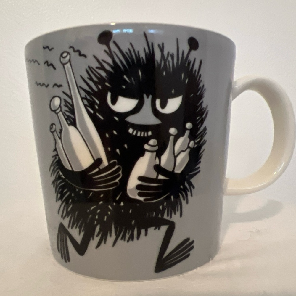 Moomin Stinky Haisuli Mug Arabia Finland Coffee Tea Porcelain Cup Gray  Finnish